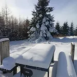 Gute Zeit アパート ルーラ